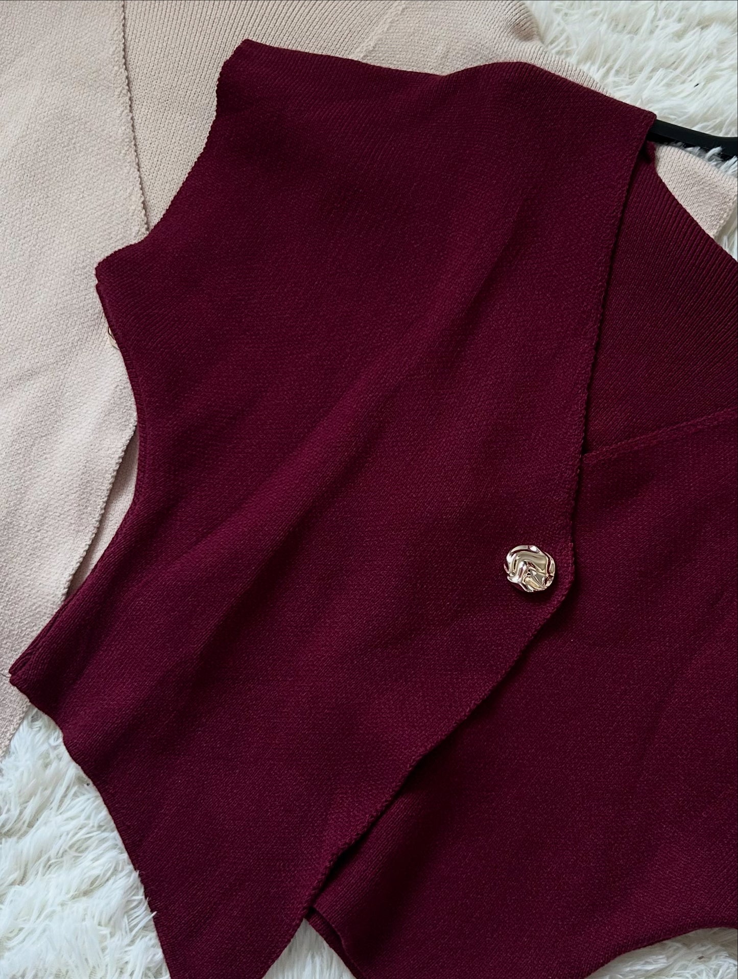 Assymetrical Classy Knit Top