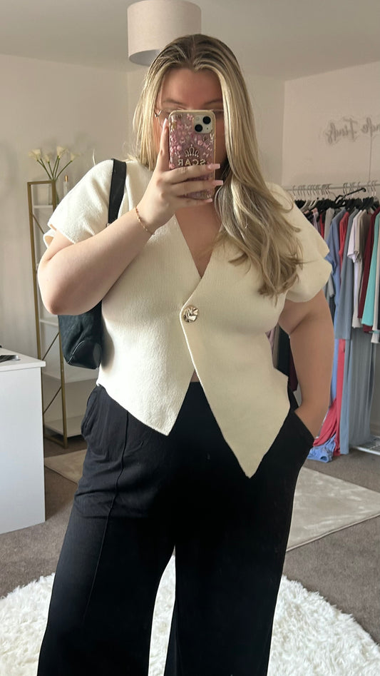Assymetrical Classy Knit Top