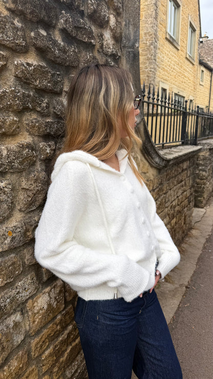The Cosy Autumn Jacket - Button Up Hooded Style